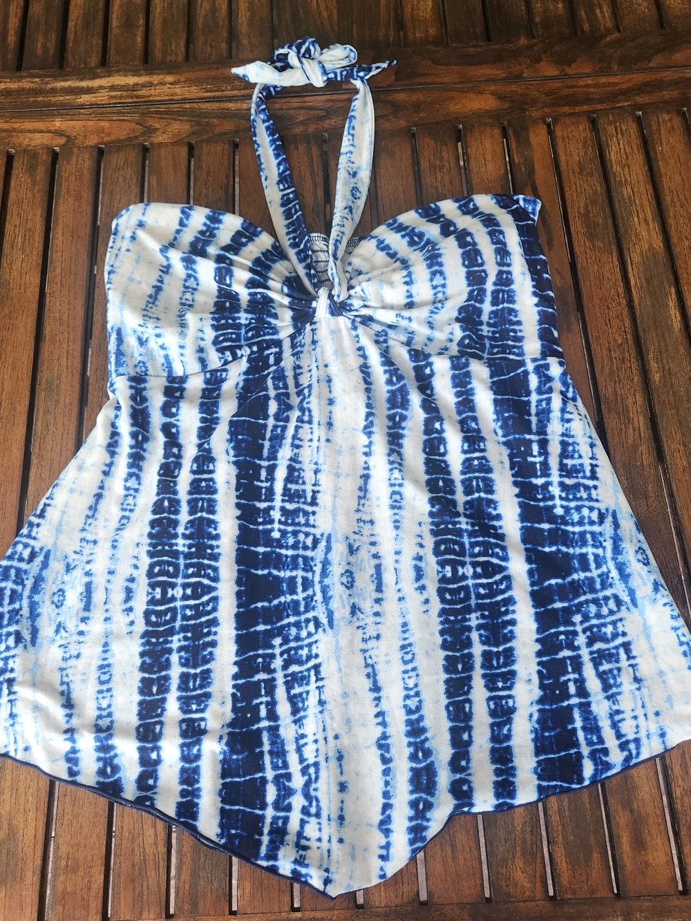 Women's Y2K No Boundaries Blue & White Tie-Dye Halter Top XXL (19) Boho Chic